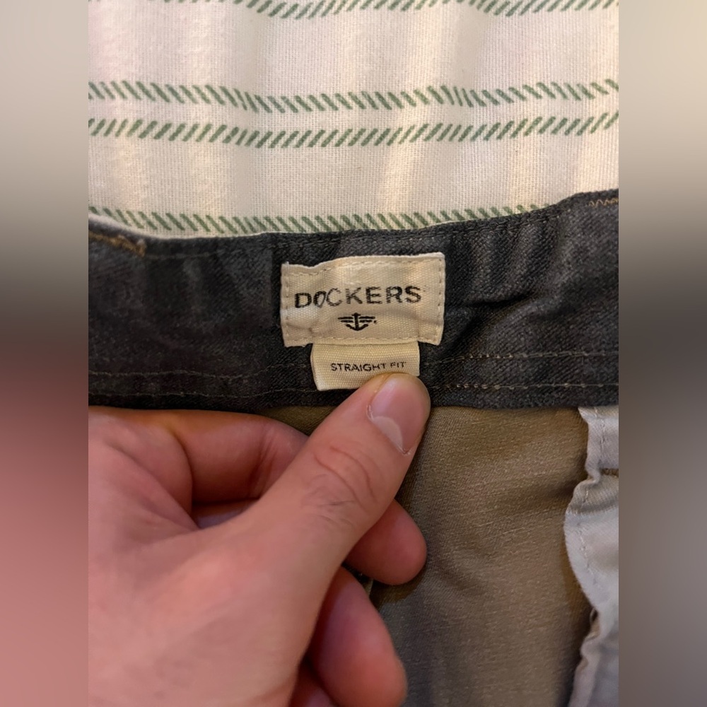 Dockers Straight Fit Tan Pants with small hole - Picture 5 of 6